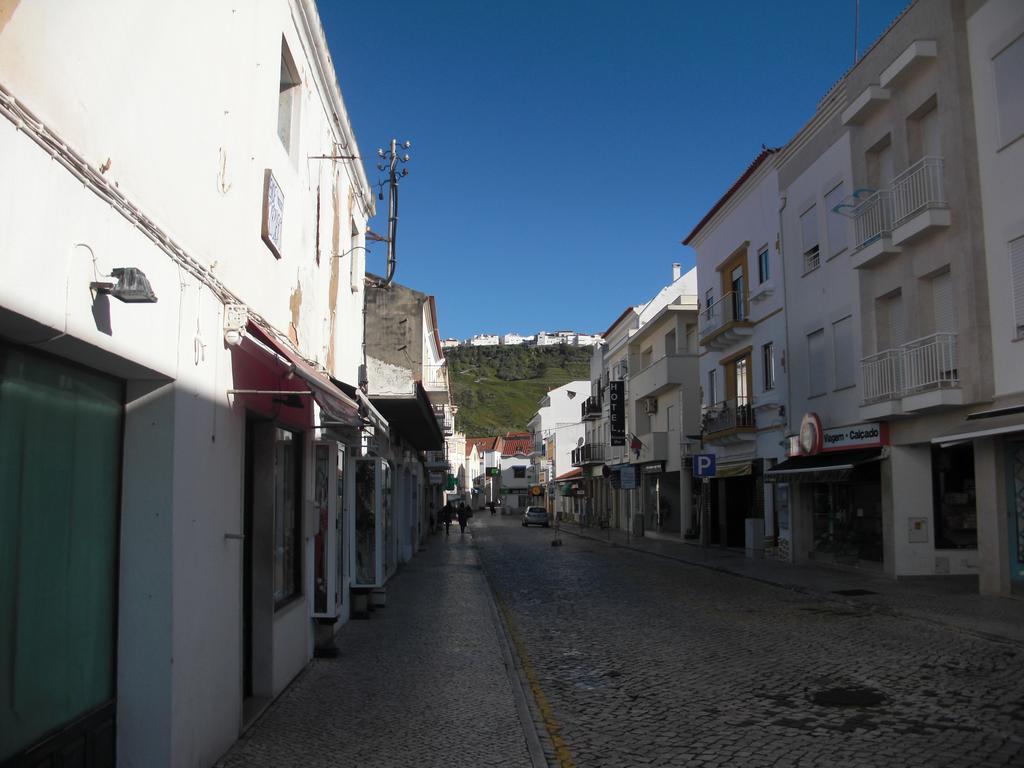 Bed & Seaside Apartment Nazare Exterior photo